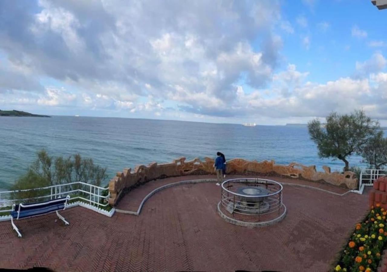 Апартаменты El Pisuco De Lu Entre Puertochico Y El Sardinero Сантандер Экстерьер фото