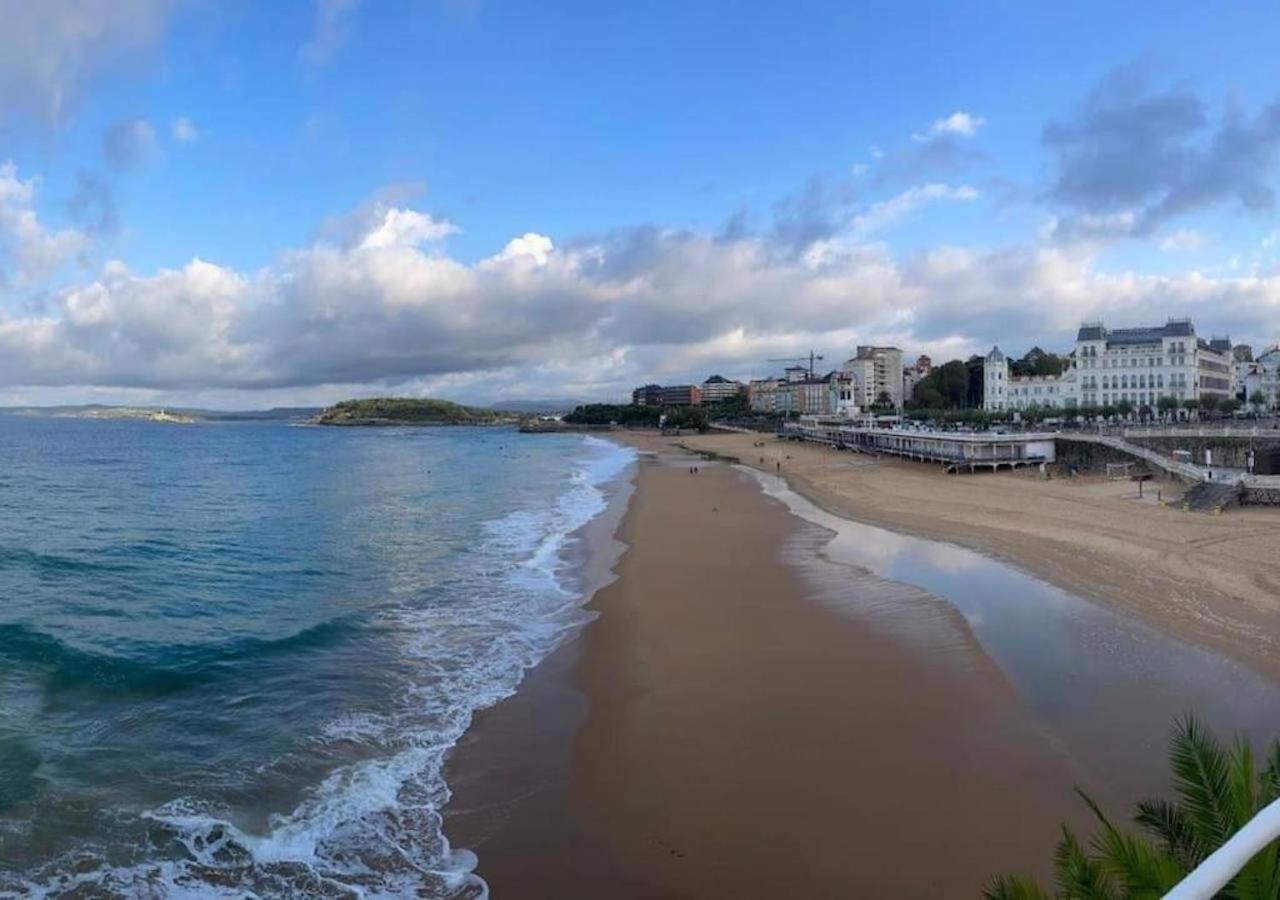 Апартаменты El Pisuco De Lu Entre Puertochico Y El Sardinero Сантандер Экстерьер фото